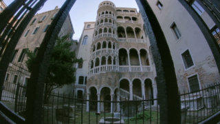 Palazzo Contarini del Bovolo stock footage